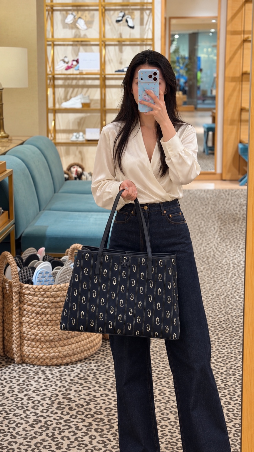 Tory Burch Large Patterned Tote – Navy