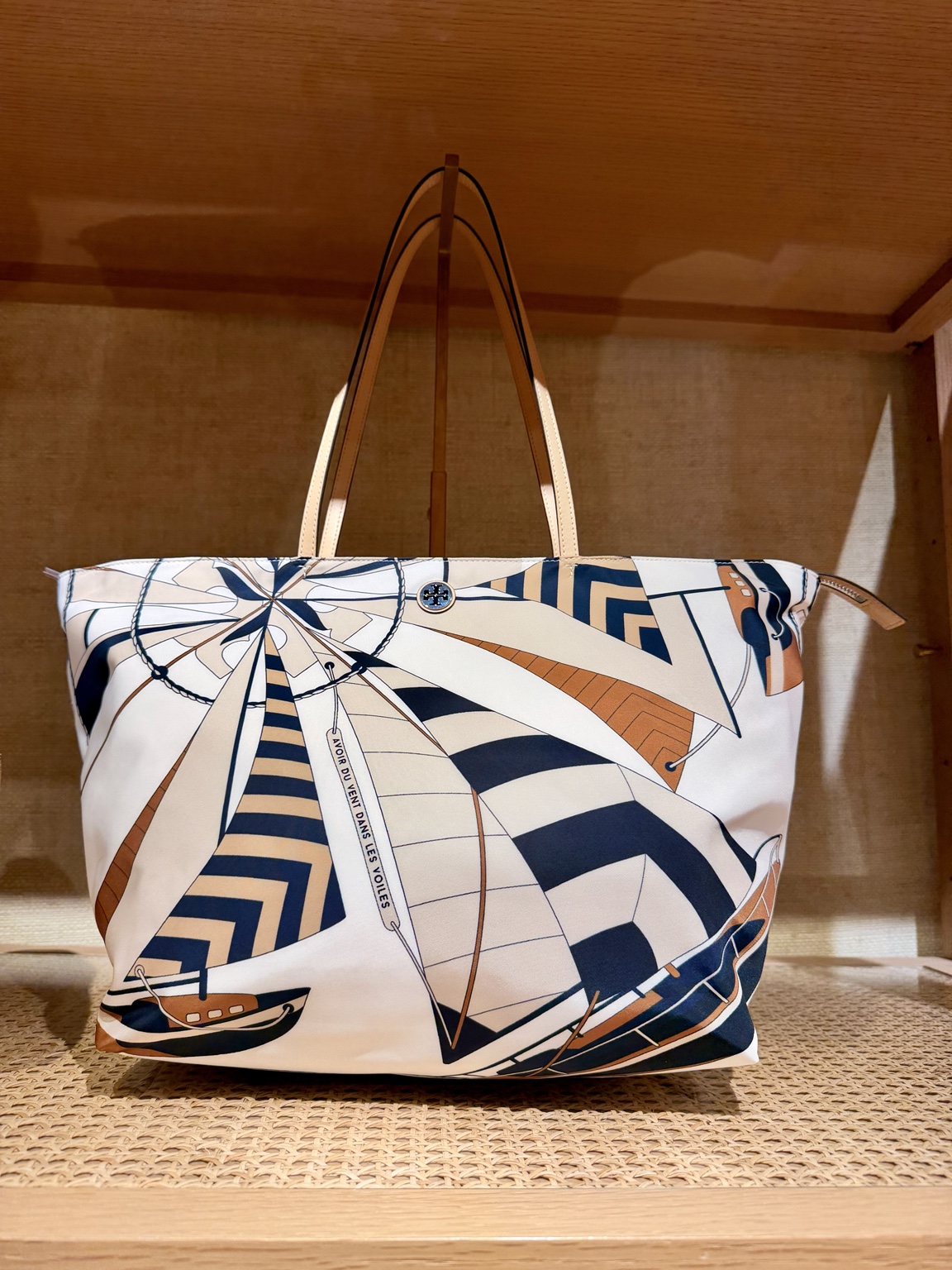Tory Burch Sailboat Print Zip Tote – Multicolour